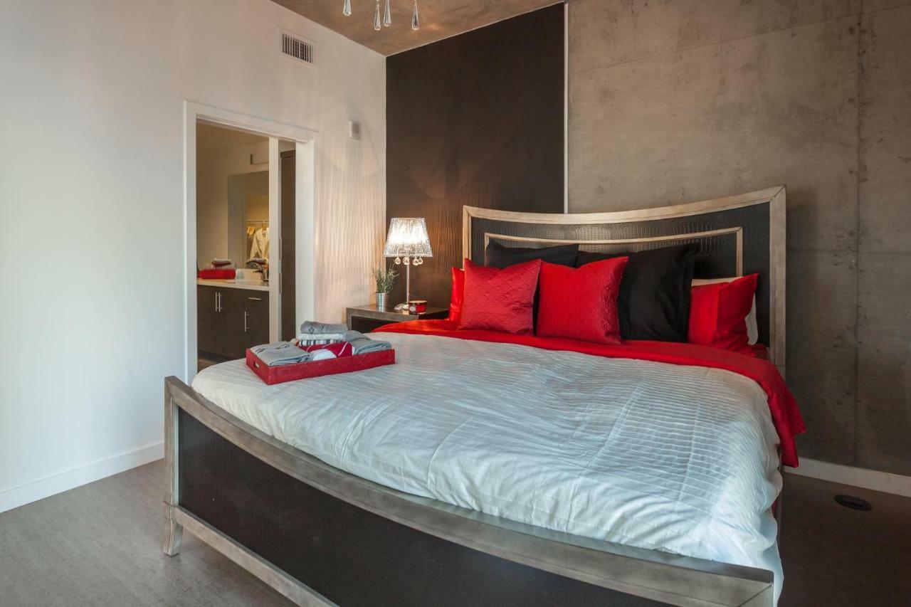 Urban Downtown La Floor To Ceiling Penthouse Los Angeles