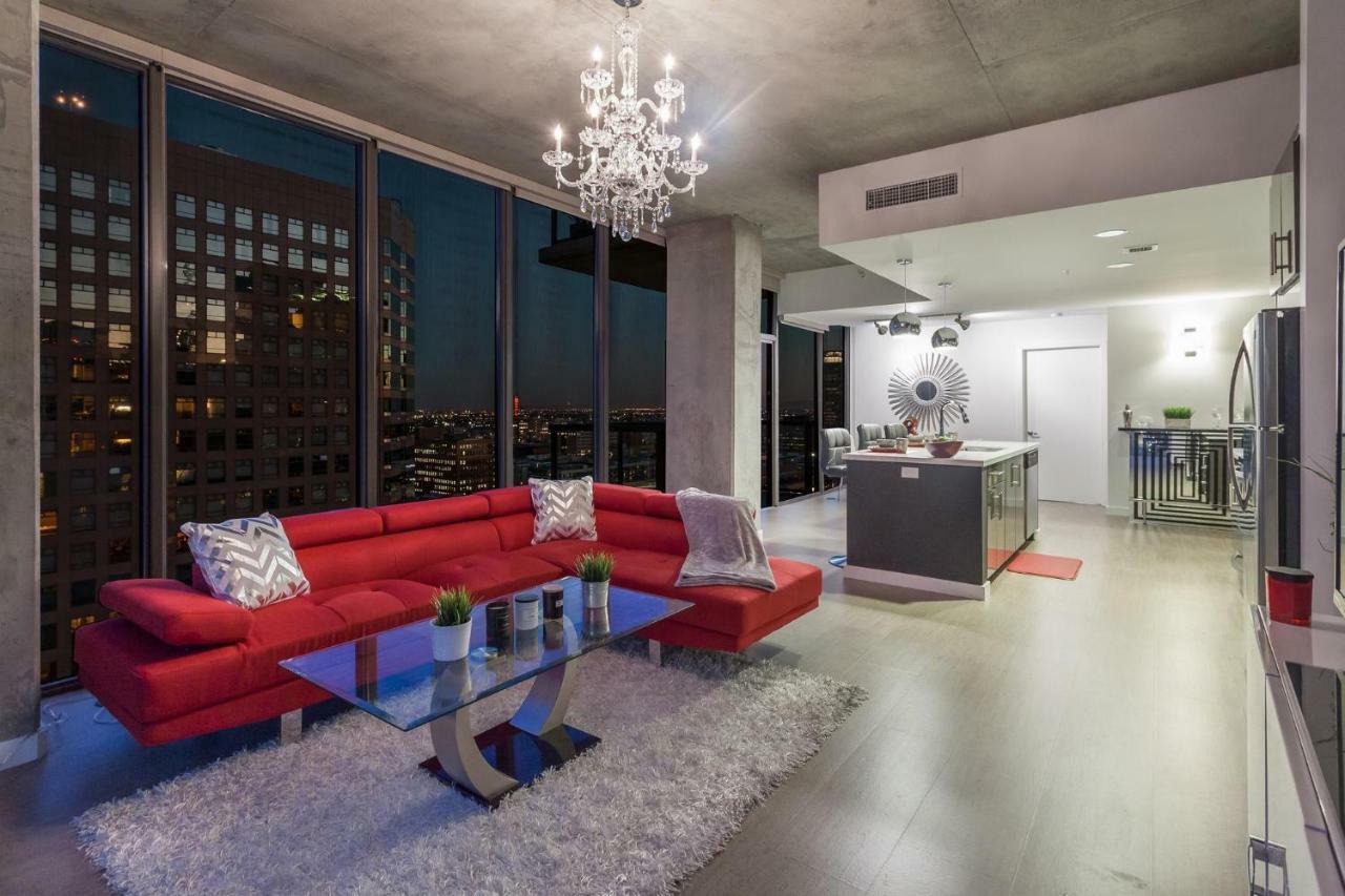 Apartment Urban Downtown La Floor To Ceiling Penthouse Los Angeles